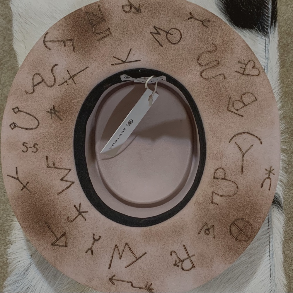 Western felt hat